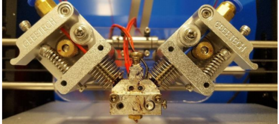 Além de Uma Cor e Um Material: Explorando a Impressão 3D Multimaterial para Hobbistas